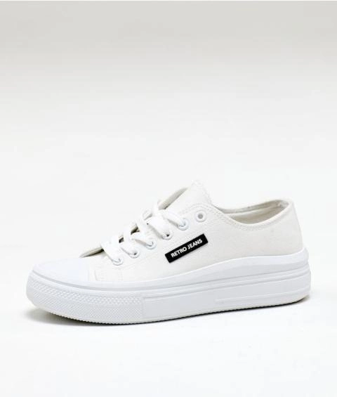 Retro jeans sneakers shop