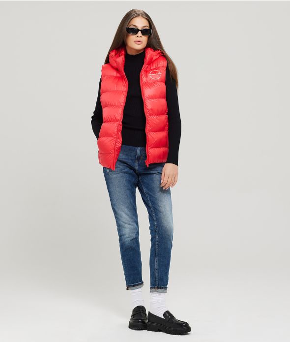 KARRI NŐI MELLÉNY, PIROS