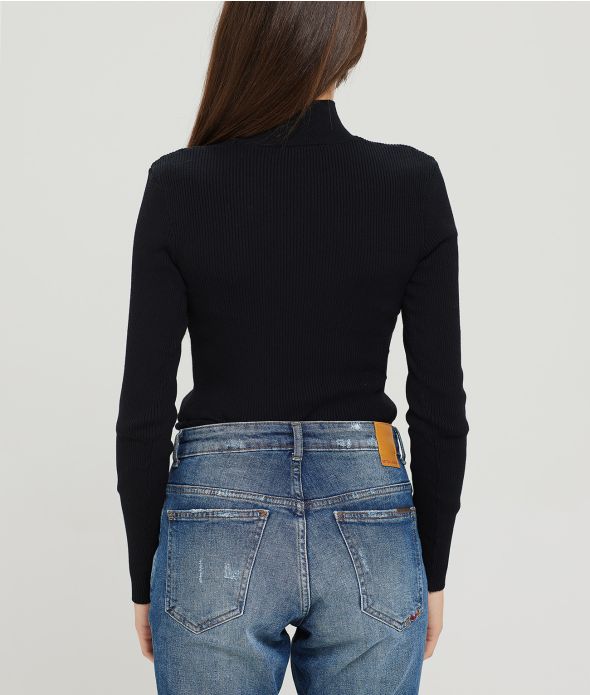 LIGNUM TURTLENECK SWEATER, BLACK