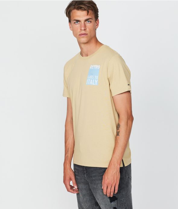 HOLIDAY T-SHIRT, SAND