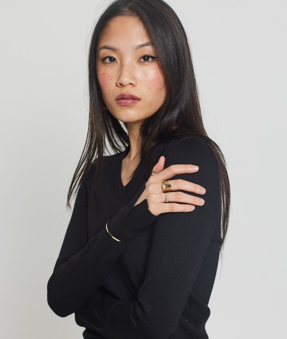 LINDA V KNITWEAR, BLACK