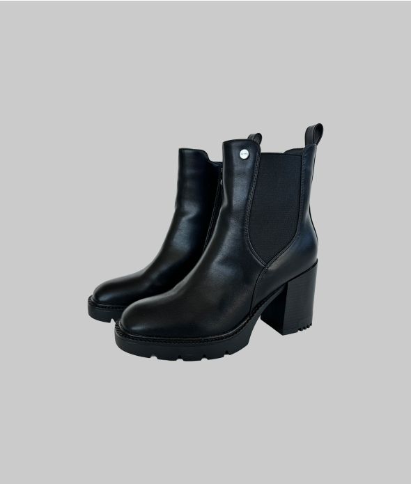 PAVLOVA BOOTS, BLACK