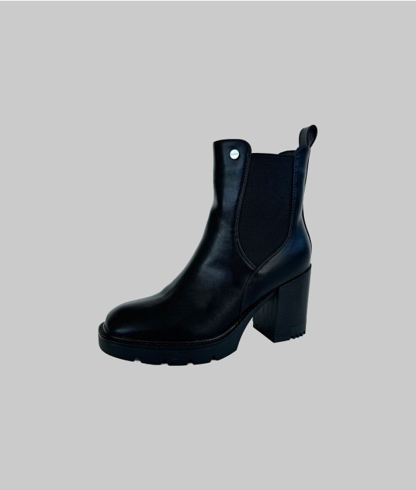 PAVLOVA BOOTS, BLACK