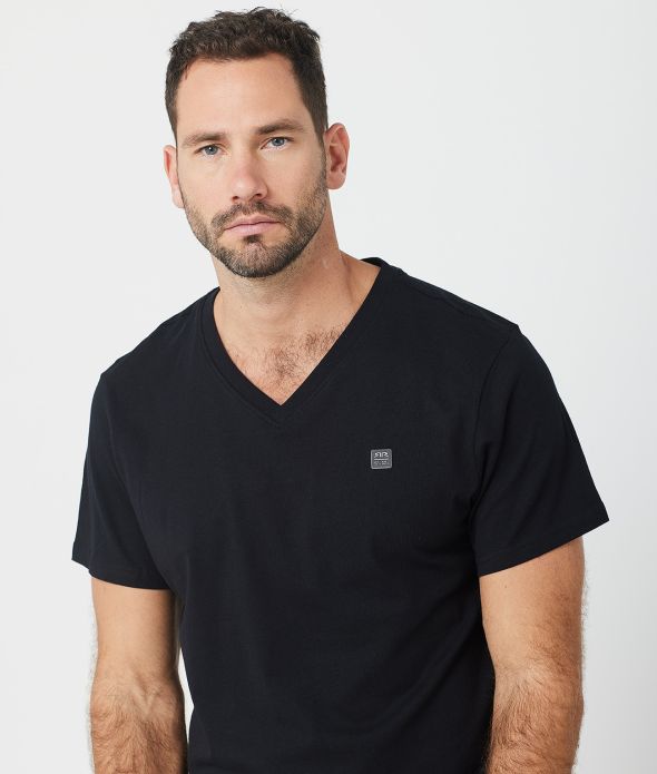 MALAWI V-NECK T-SHIRT, BLACK