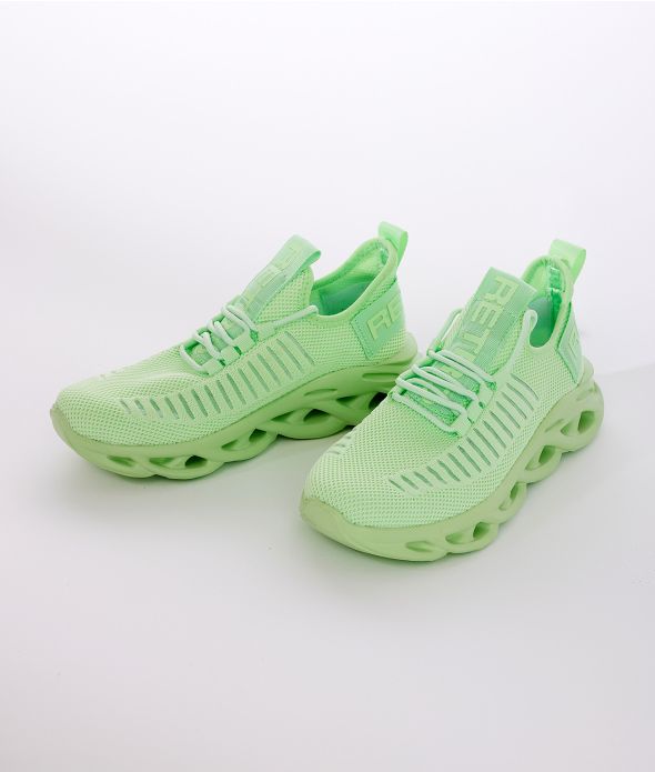 SOLEIL NŐI CIPŐ, MENTA