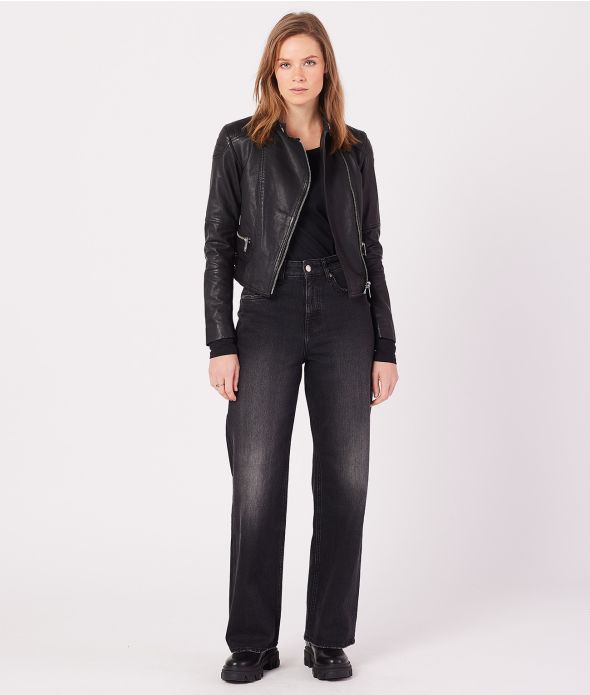 NIKKI NŐI KABÁT, FEKETE