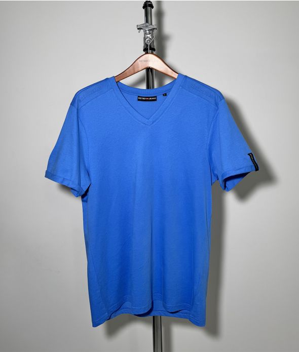 NATE V-NECK T-SHIRT, LIGHT BLUE