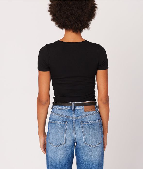 KYRA V T-SHIRT, BLACK