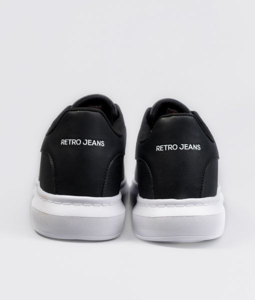 retro jeans sneakers
